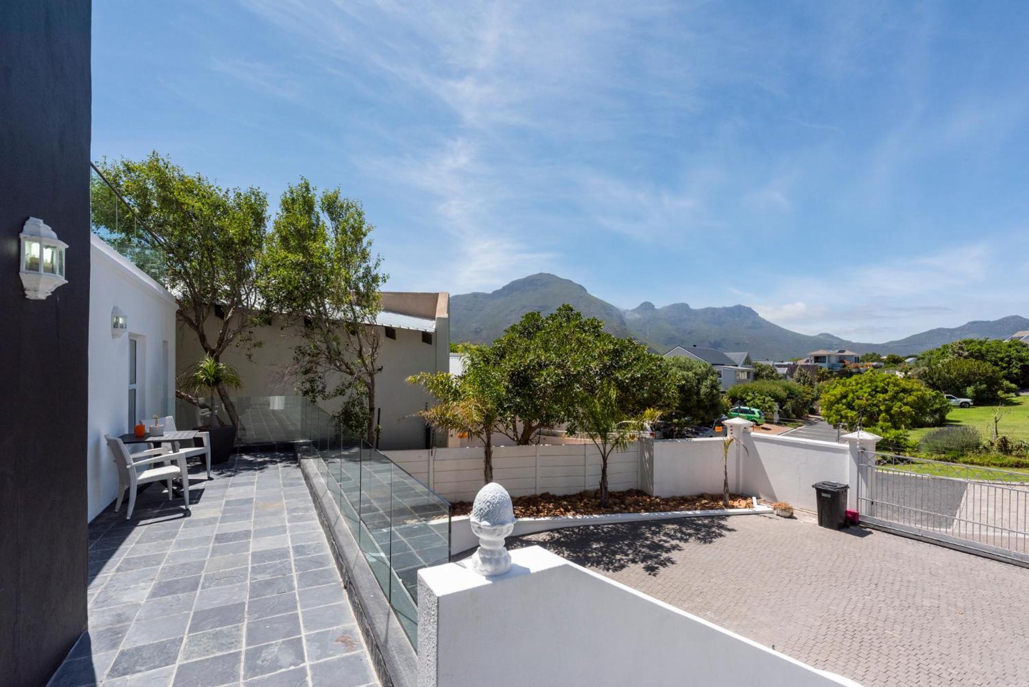 Bed And Breakfast Villa Livadia 开普敦 外观 照片